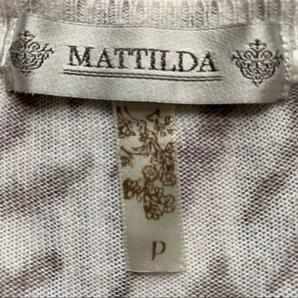 Mattilda high low oversized sweater - Picture 4 of 5